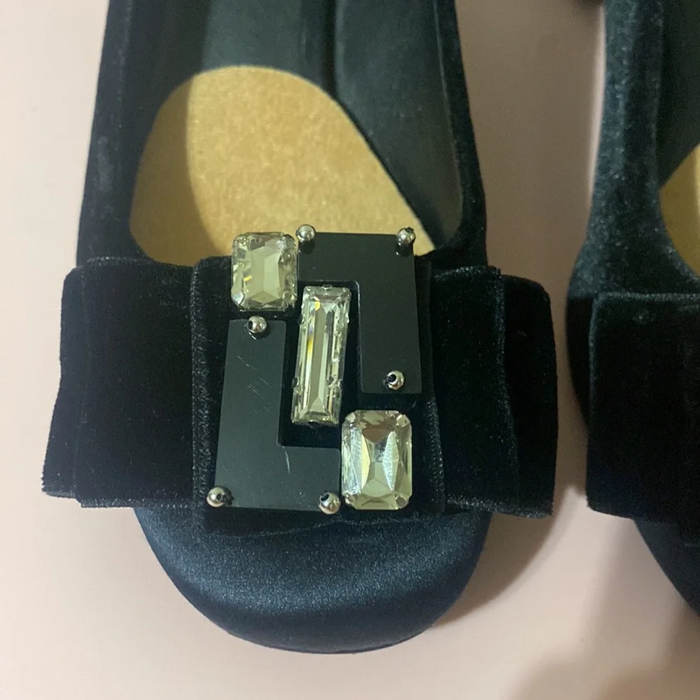 Tory Burch Velvet Block Pumps size 7